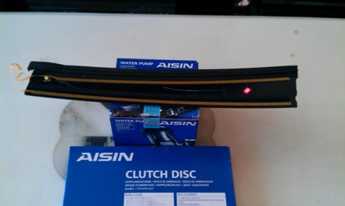 前后門框外飾板